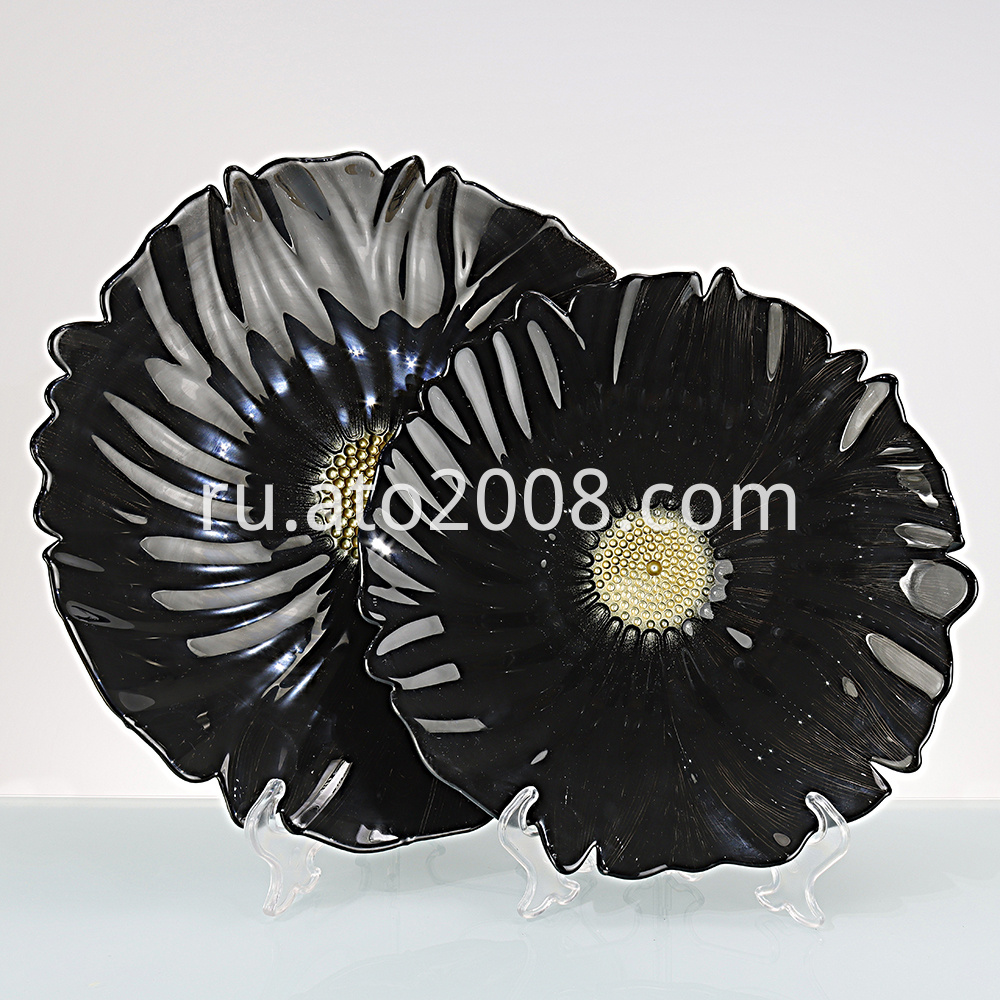 Black Flower Glass Plate